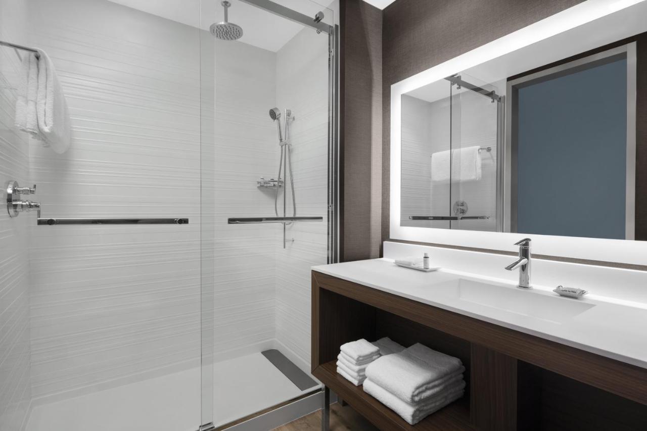 Ac Hotel By Marriott Columbus Downtown Esterno foto